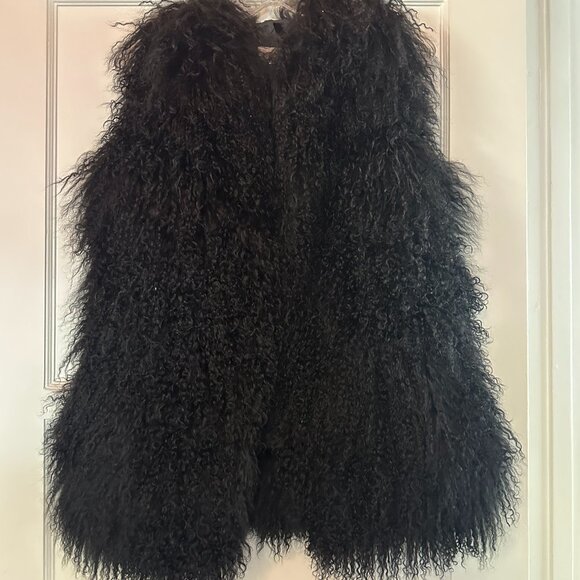 UGG MONGOLIAN SHEERLING VEST - Size S - Picture 2 of 5